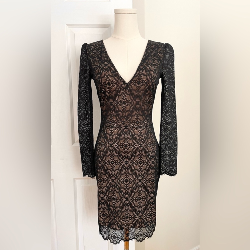 Aritzia Wilfred Black Lace Overlay  Dress Size 0